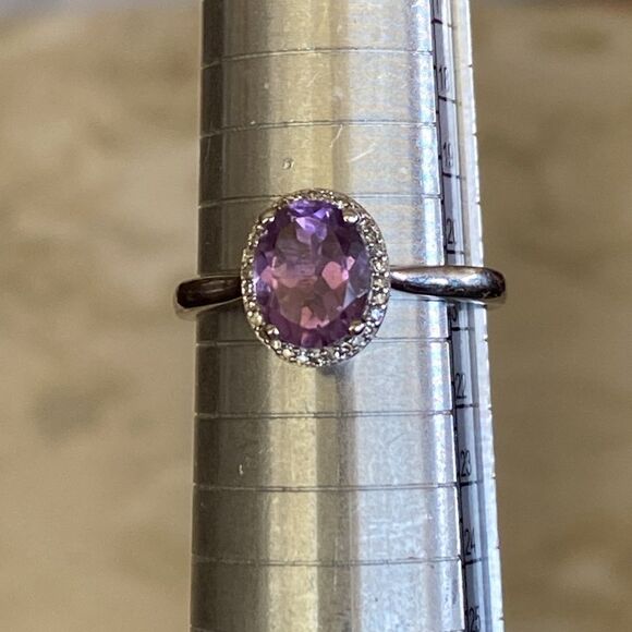 Michael Hill 10K White Gold Amathyst & Diamonds Halo Ring - Picture 7 of 11